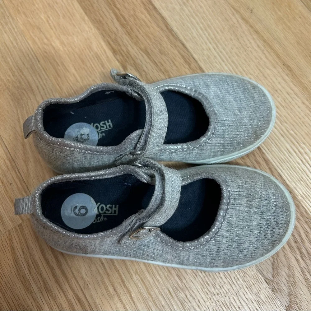 OshKosh B’gosh Gray Mary Jane Sneaker Shoes Sz 9 Toddler Girl Kids